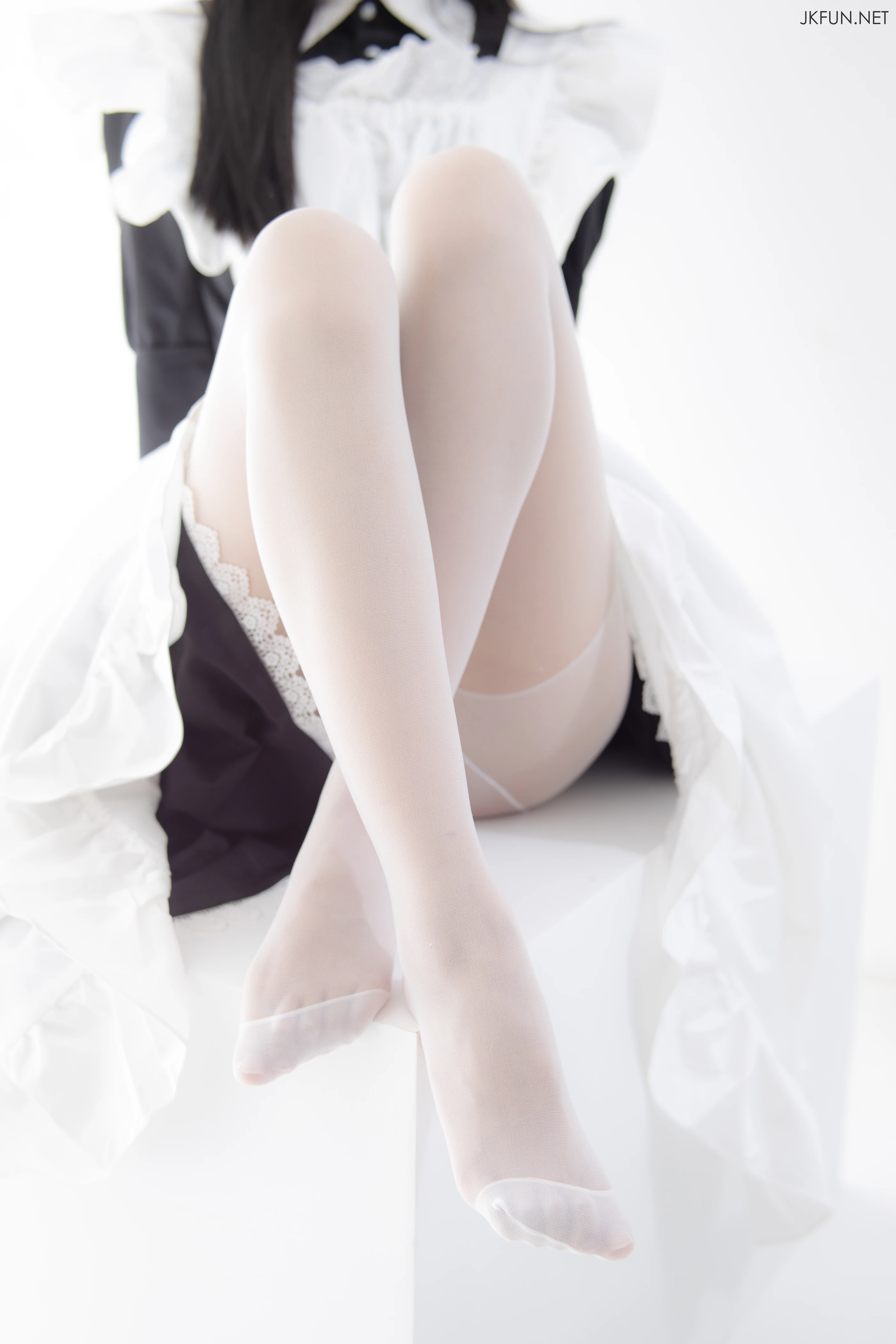 森萝财团 [JKFUN-017] 眼镜白丝女仆 [127P 1V]插图2